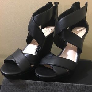Jessica Simpson wedges- never worn